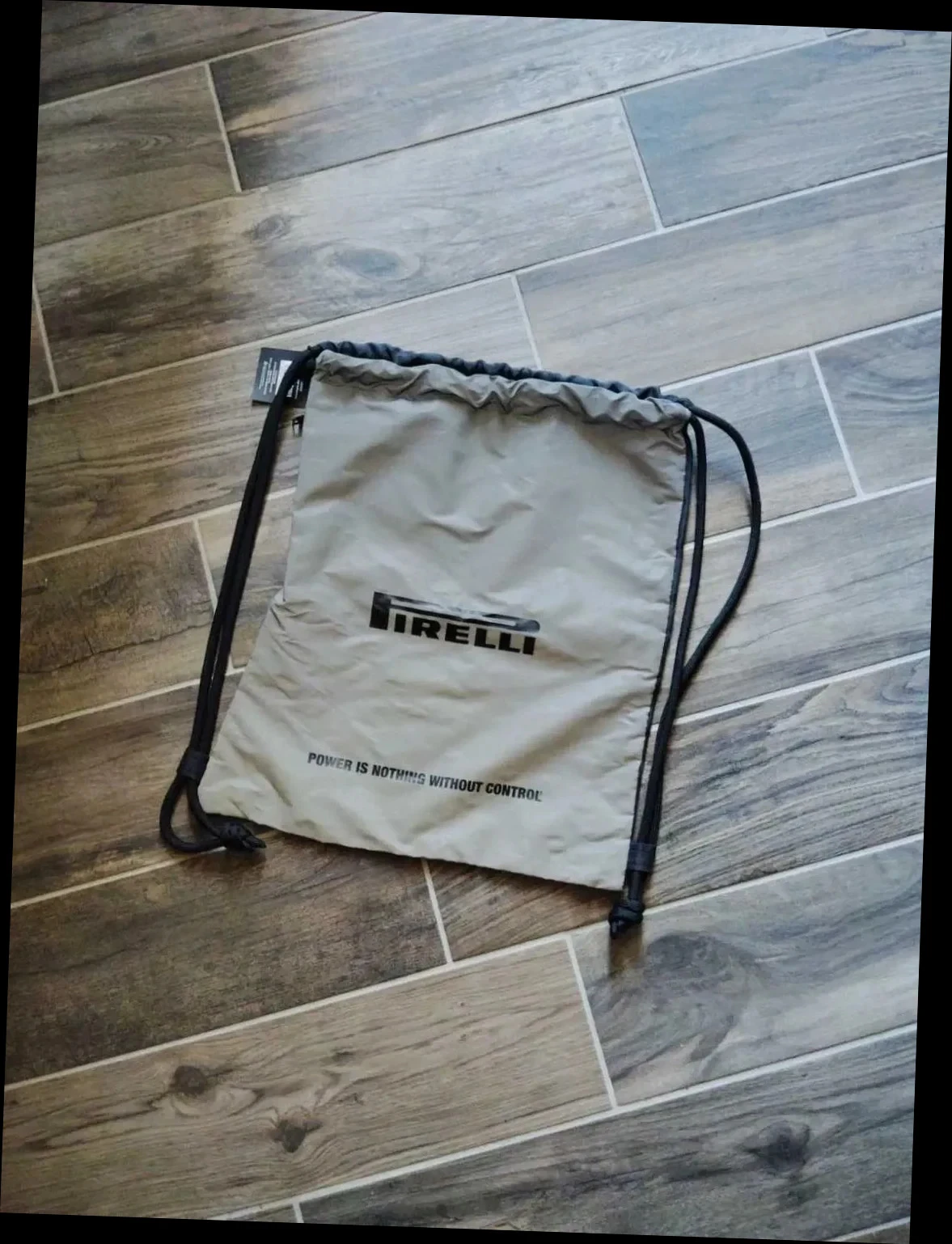 PullBag Pirelli Gris officielle - Réfléchissant